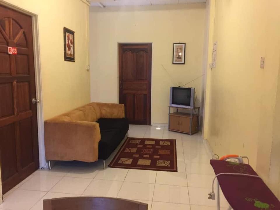 Trisya Homestay กัวลาตรังกานู ภายนอก รูปภาพ